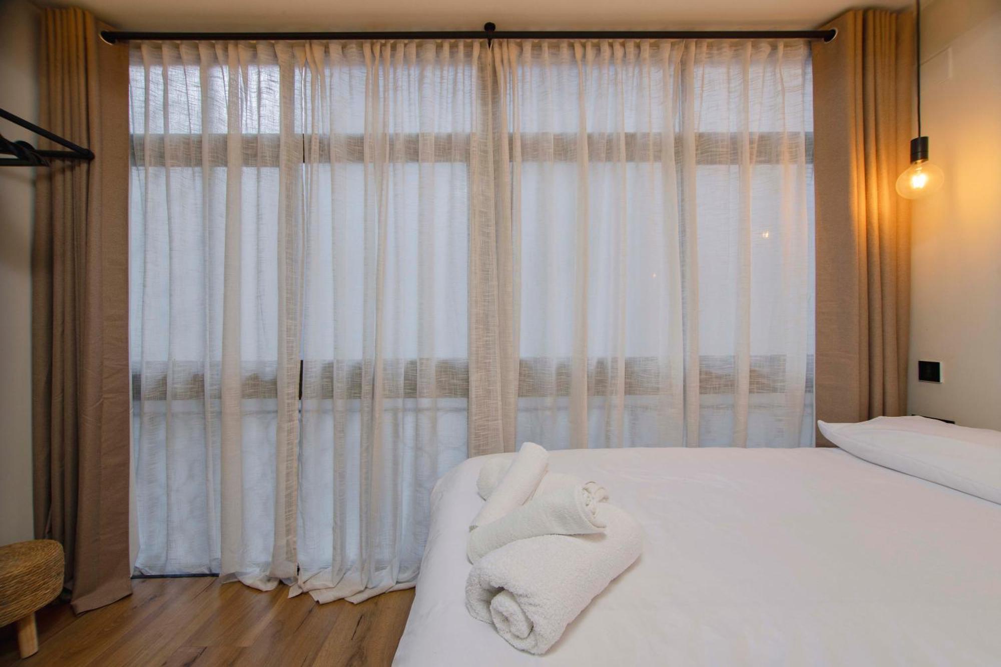 Apartamento Acogedor Frente A Mercat Central Valencia Exterior photo